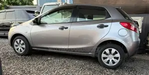 Mazda Demio 2011 Burgundy