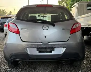 Mazda Demio 2011 Burgundy