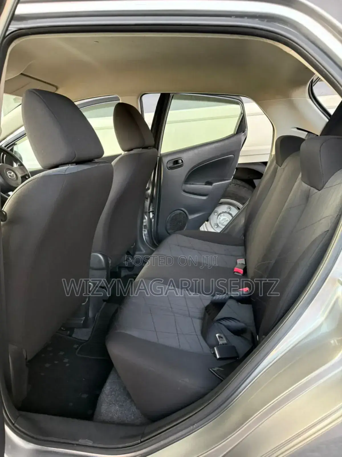 Mazda Demio 2011 Burgundy