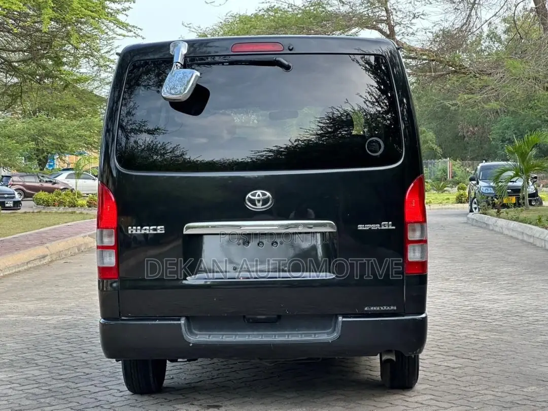Toyota Quantum 2008 Black