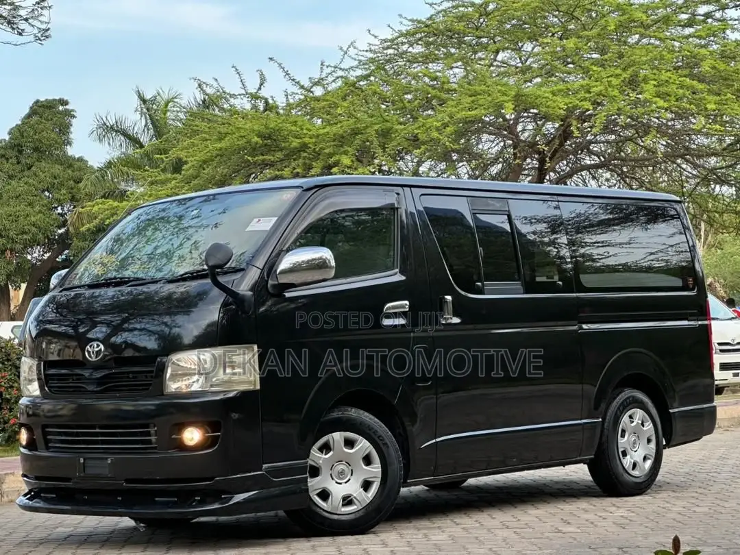Toyota Quantum 2008 Black
