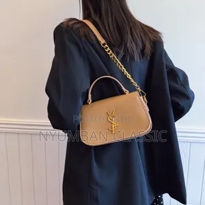 Louis Vuitton Handbags