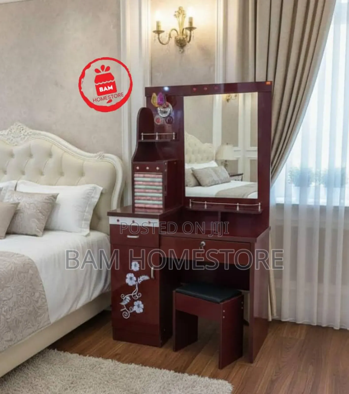 Blluxury Wooden Dressing Table With Large Mirror, Drawers Stool