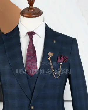 Suti Ya Kifahari Ya 'Classic'