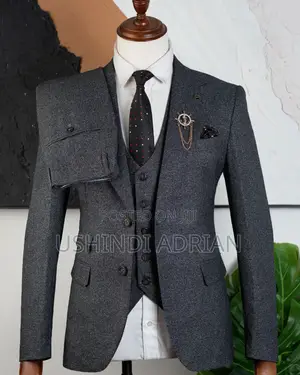 Suti Ya Kifahari Ya 'Classic'