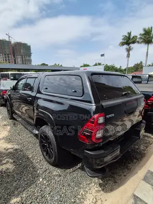 Toyota Hilux Revo Double Cab Deisel 2.8 RWD 2022 Black