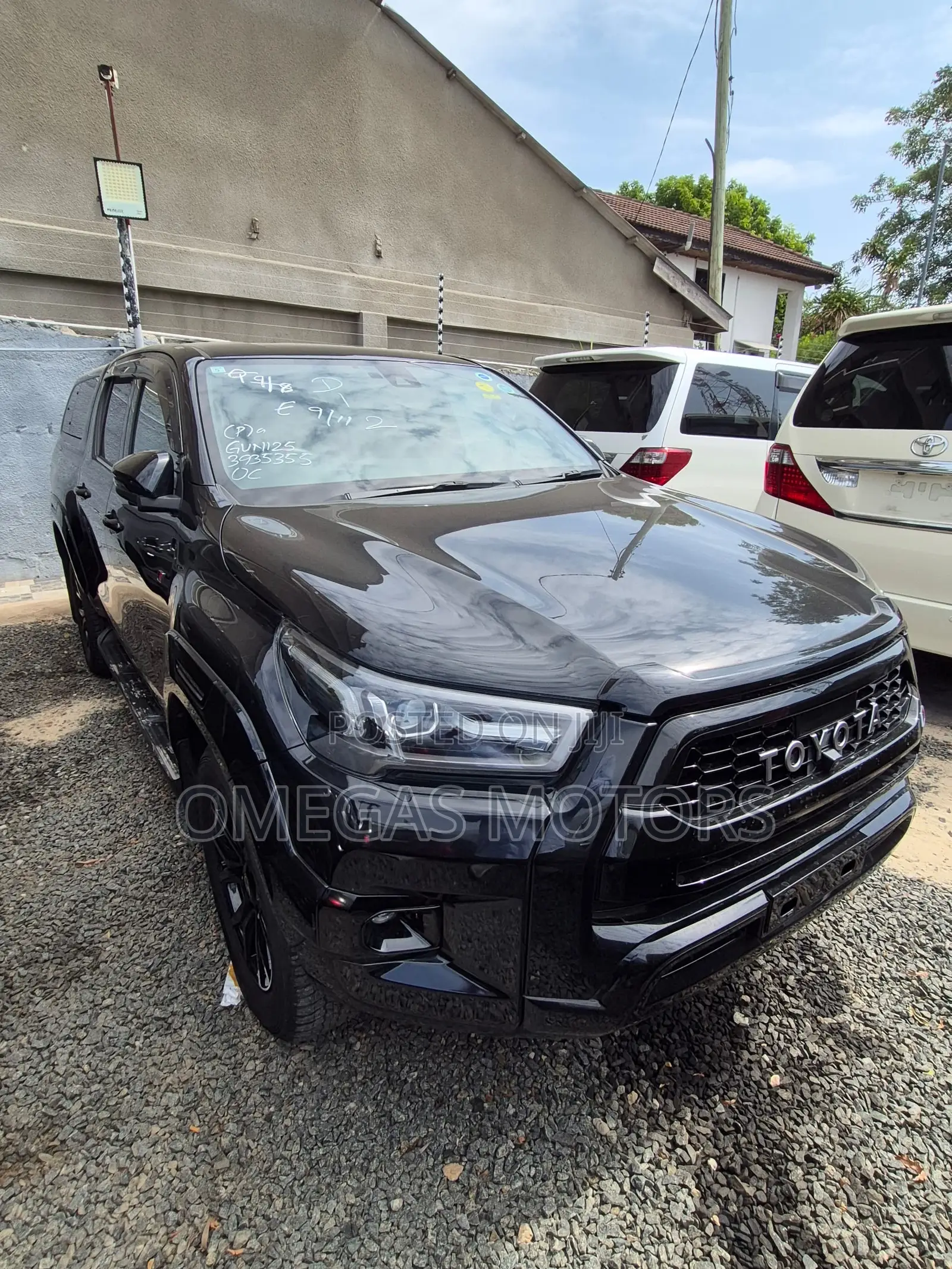 Toyota Hilux Revo Double Cab Deisel 2.8 RWD 2022 Black