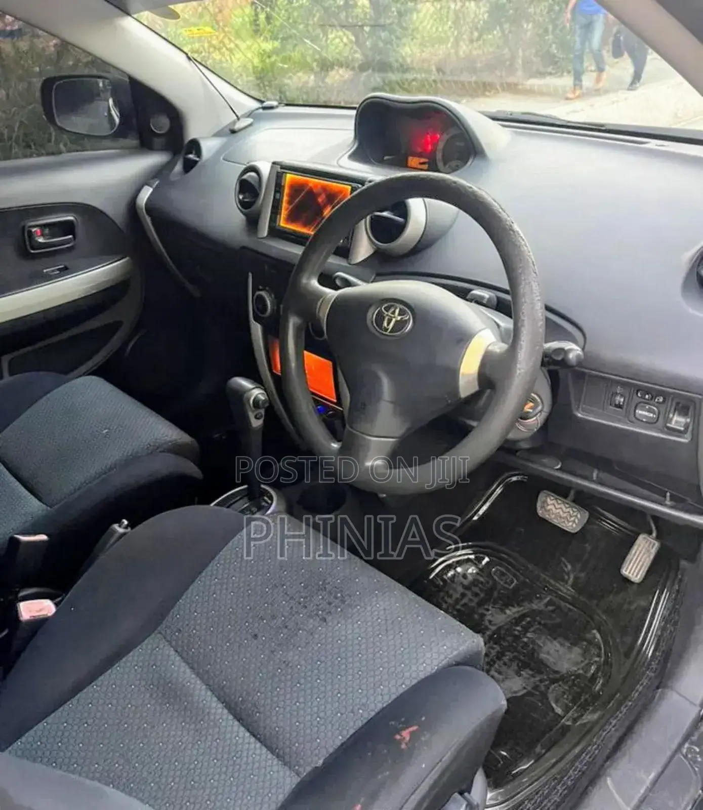Toyota IST 2006 Black