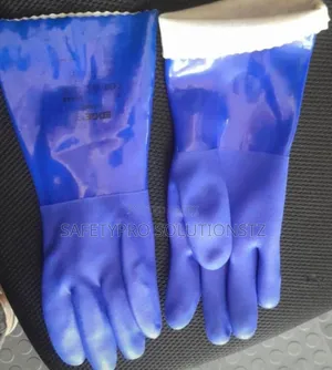 Safe Step Chemical Gloves