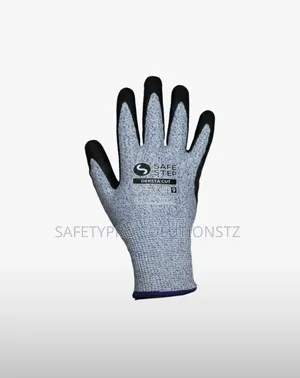 Safe Step Non Cut Gloves