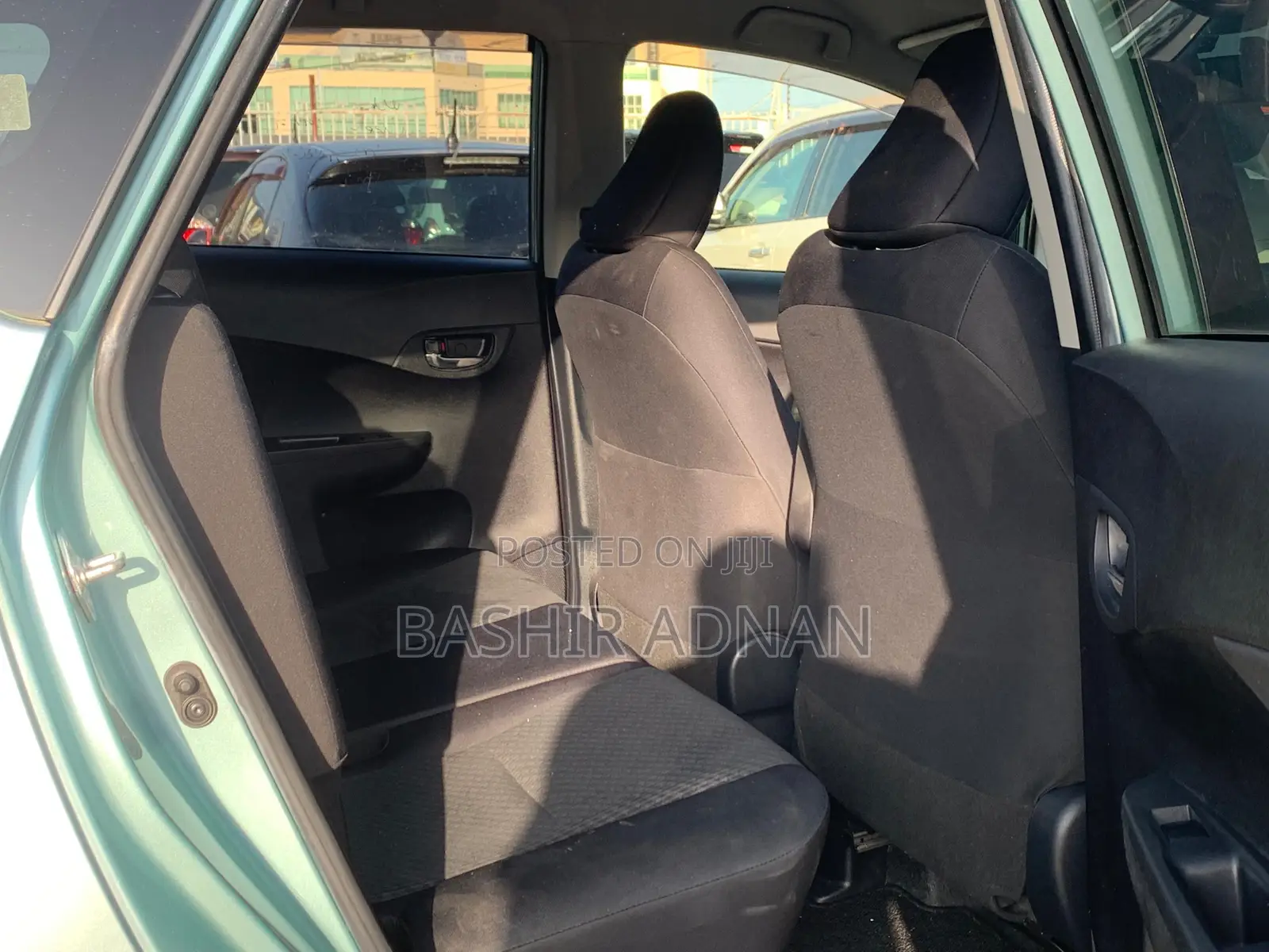 Toyota Ractis 1.3 FWD 2012 Green