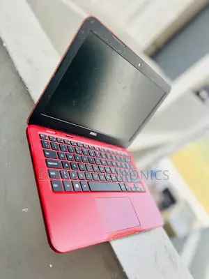 Laptop Dell Inspiron 11 3000 4GB Intel Core I3 SSD 128GB