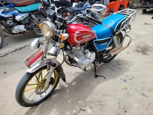 Bajaj CT 125X 2025 Red