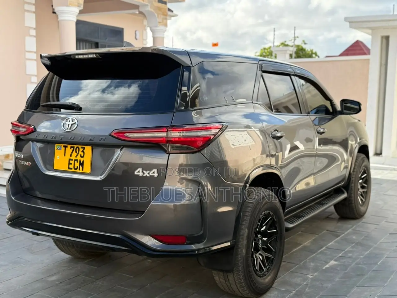 Toyota Fortuner 2019 Gray