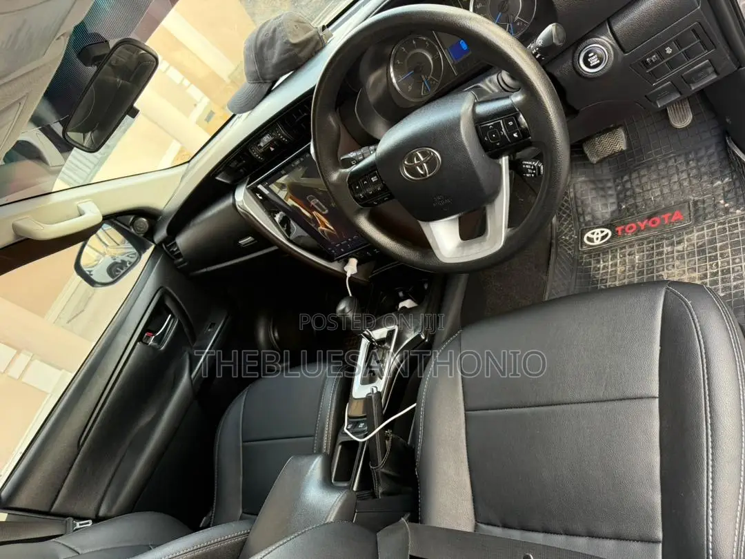 Toyota Fortuner 2019 Gray