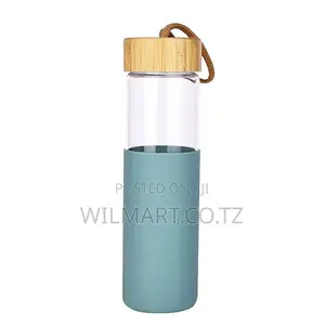 Glass 650ml Water Bottle With Bamboo Lid Cover Reusable