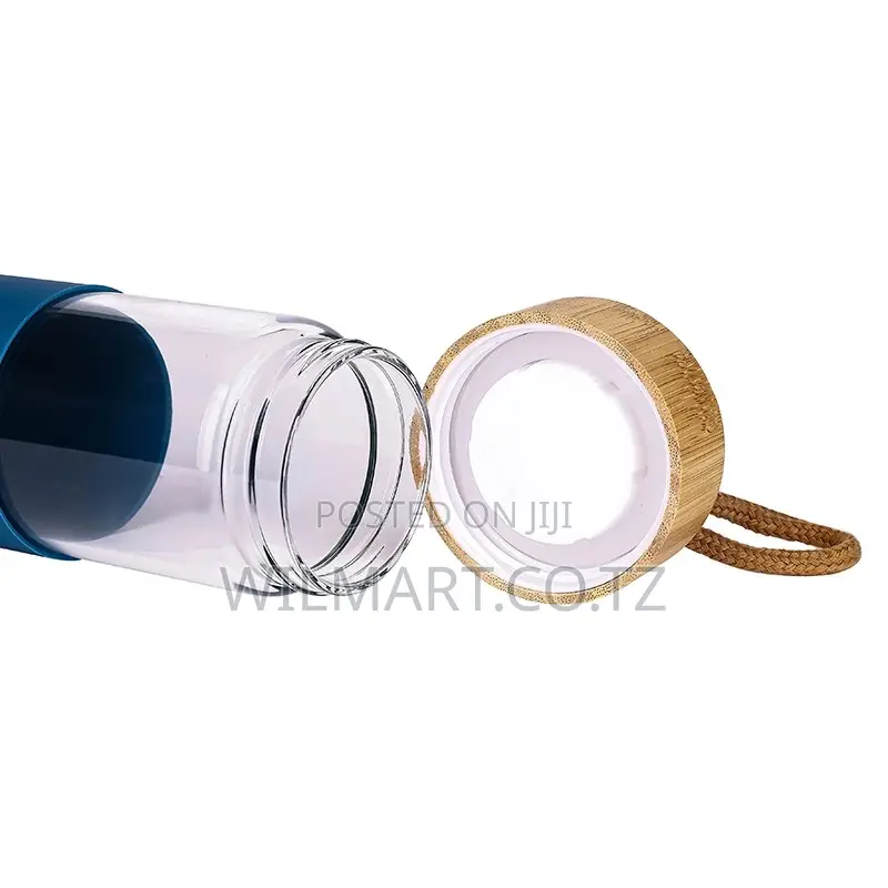 Glass 650ml Water Bottle With Bamboo Lid Cover Reusable