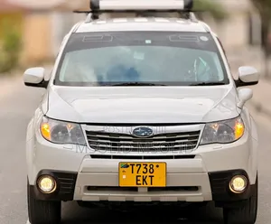 Subaru Forester 2010 White