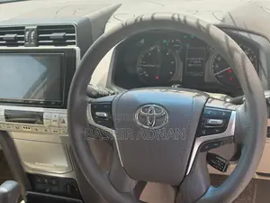 Toyota Land Cruiser Prado 2.8 2020 Pearl