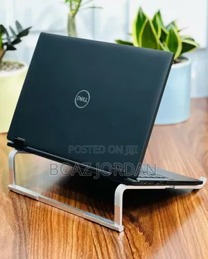 New Laptop Dell Latitude 7390 16GB Intel Core I7 SSD 256GB