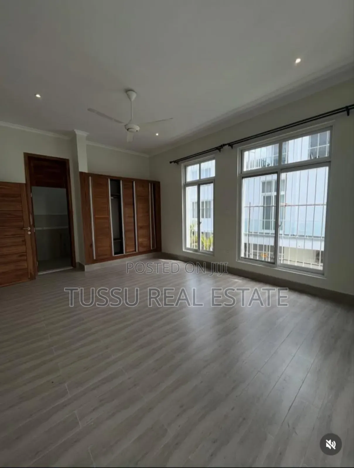 6bdrm House in Oyster Bay for rent