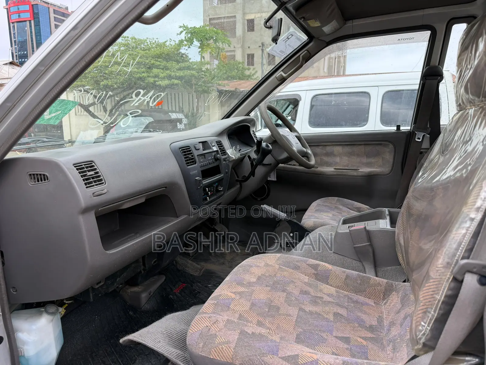 Toyota Townace(Liteace)800kg Unregistered Mpya on Sale.