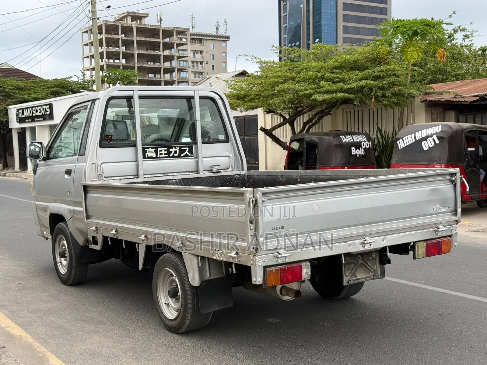Toyota Townace(Liteace)800kg Unregistered Mpya on Sale.