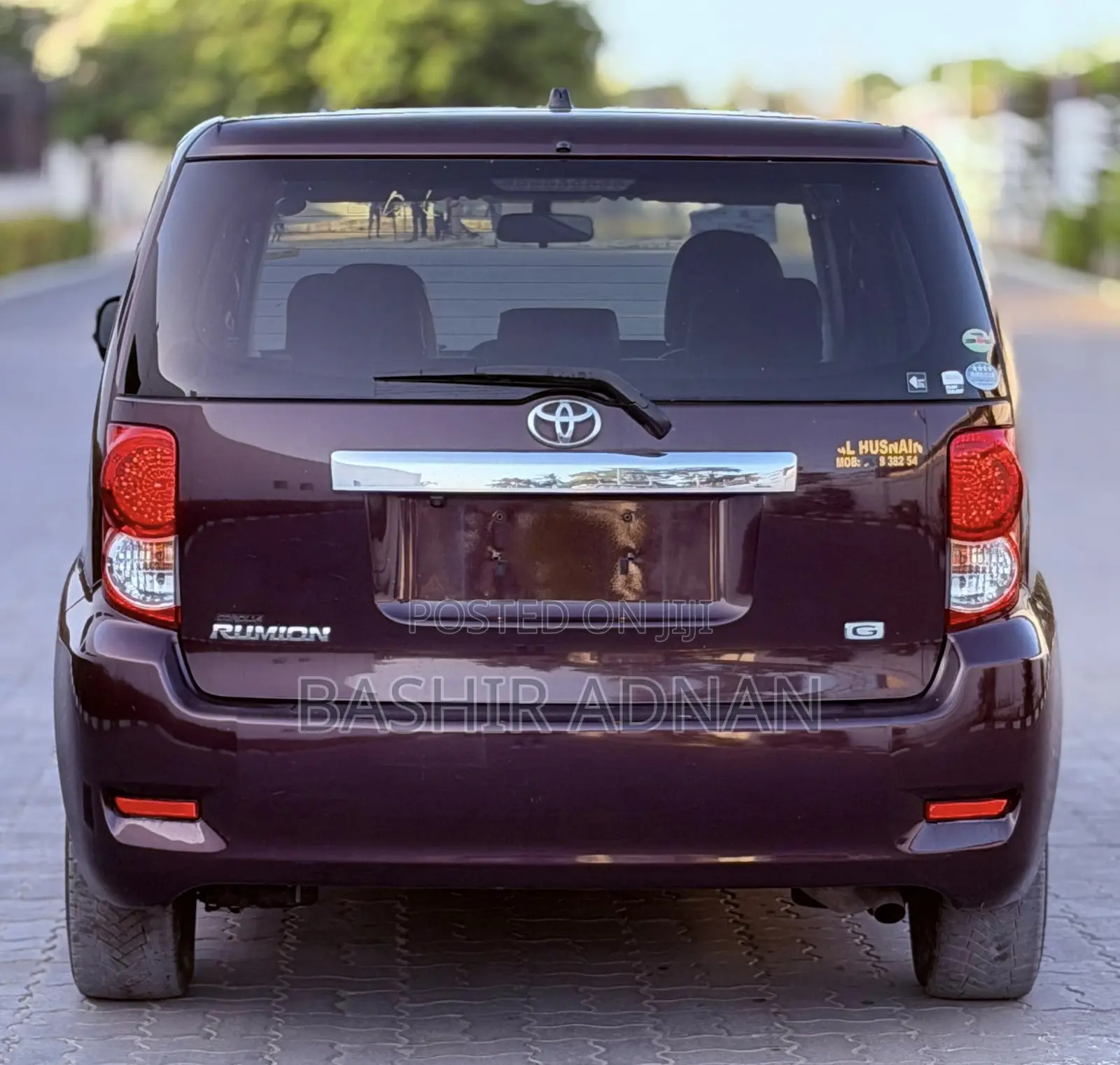 Toyota Corolla Rumion 2009 Brown