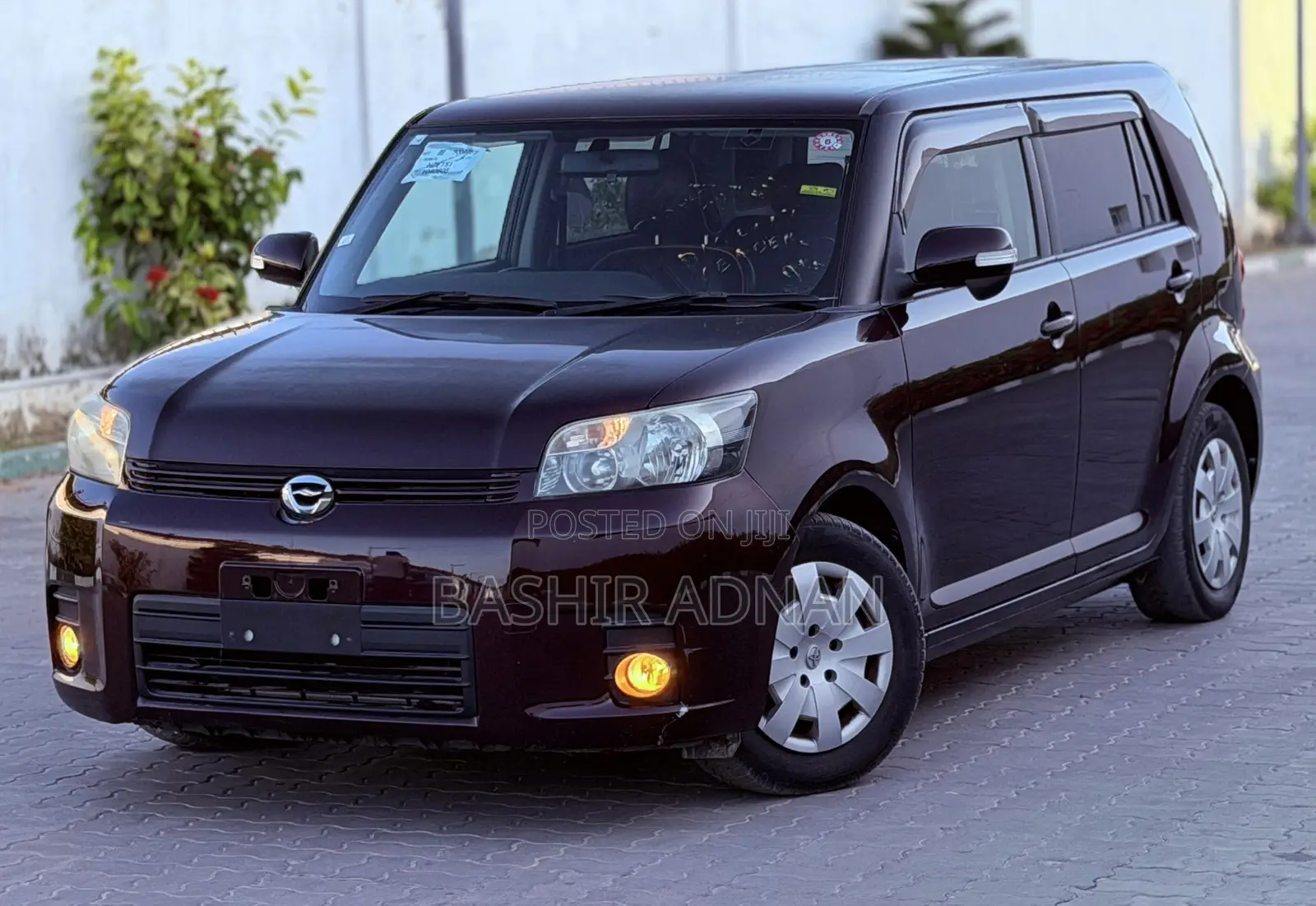Toyota Corolla Rumion 2009 Brown