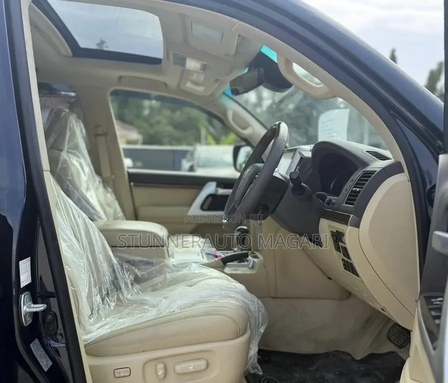 Toyota Land Cruiser 2019 Black