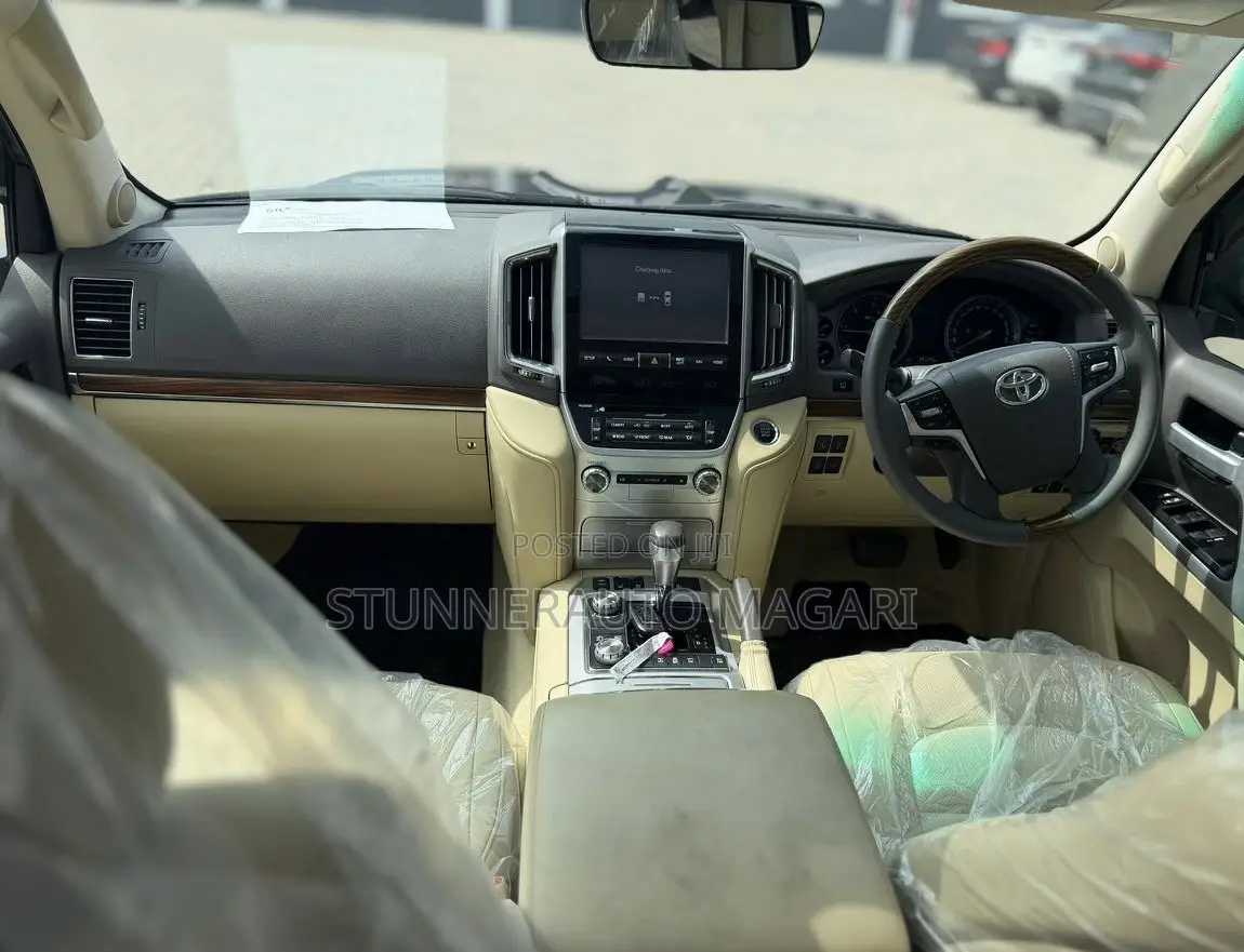 Toyota Land Cruiser 2019 Black