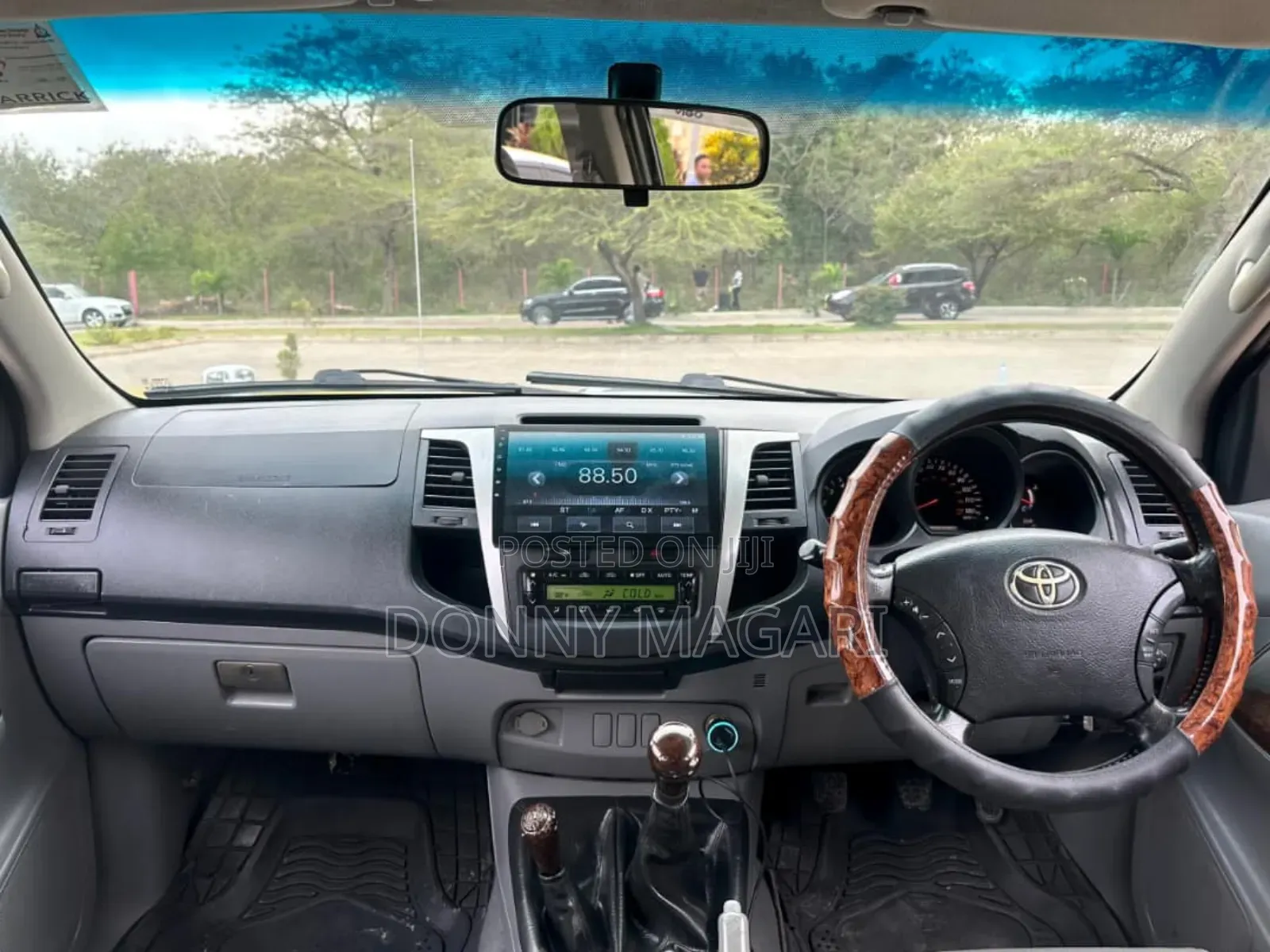 Toyota Hilux 2.0 VVT-i 2011 Silver