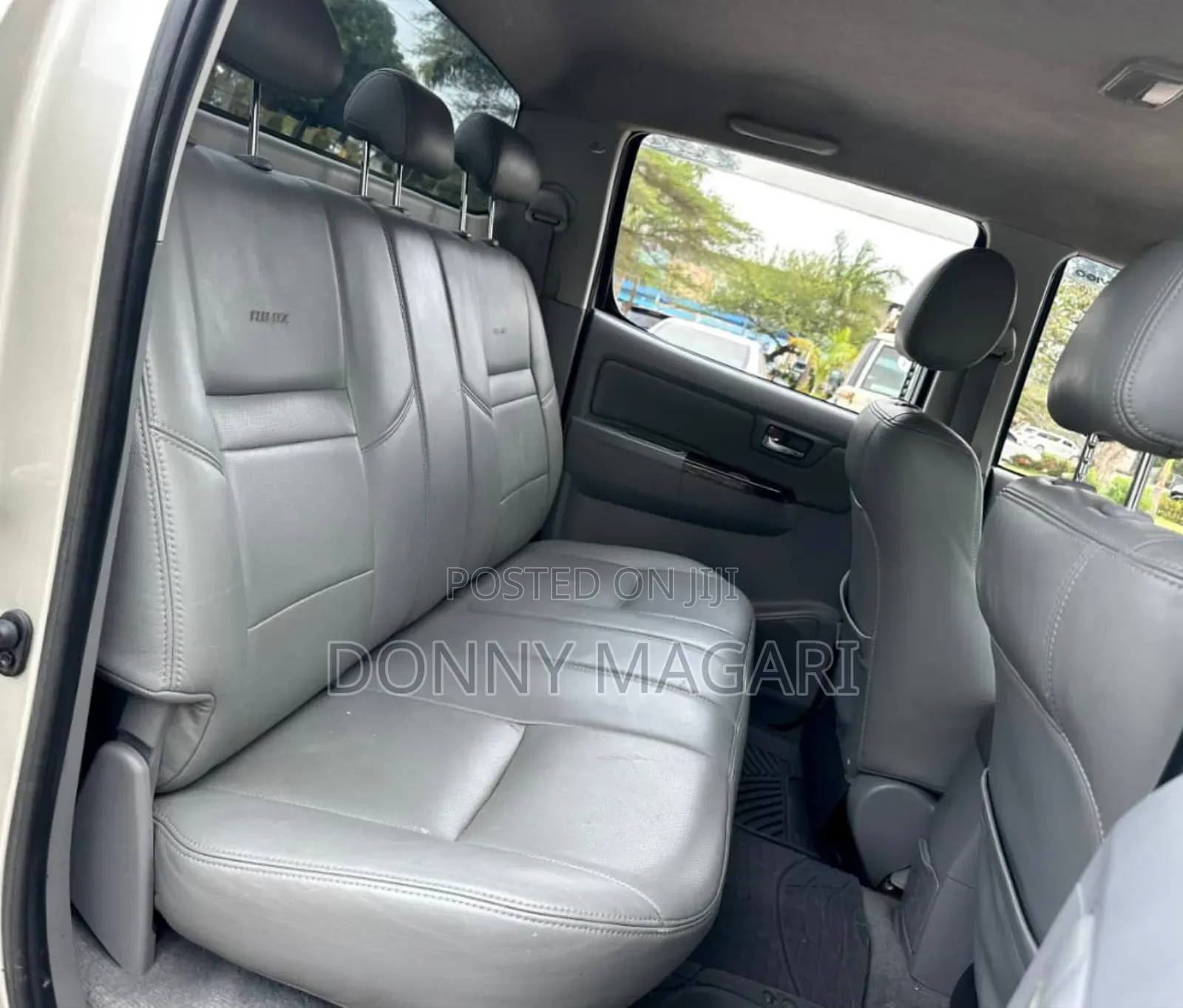 Toyota Hilux 2.0 VVT-i 2011 Silver