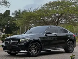 Mercedes-Benz GLC-Class 2017 Purple