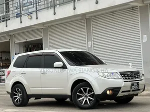 Subaru Forester 2012 White