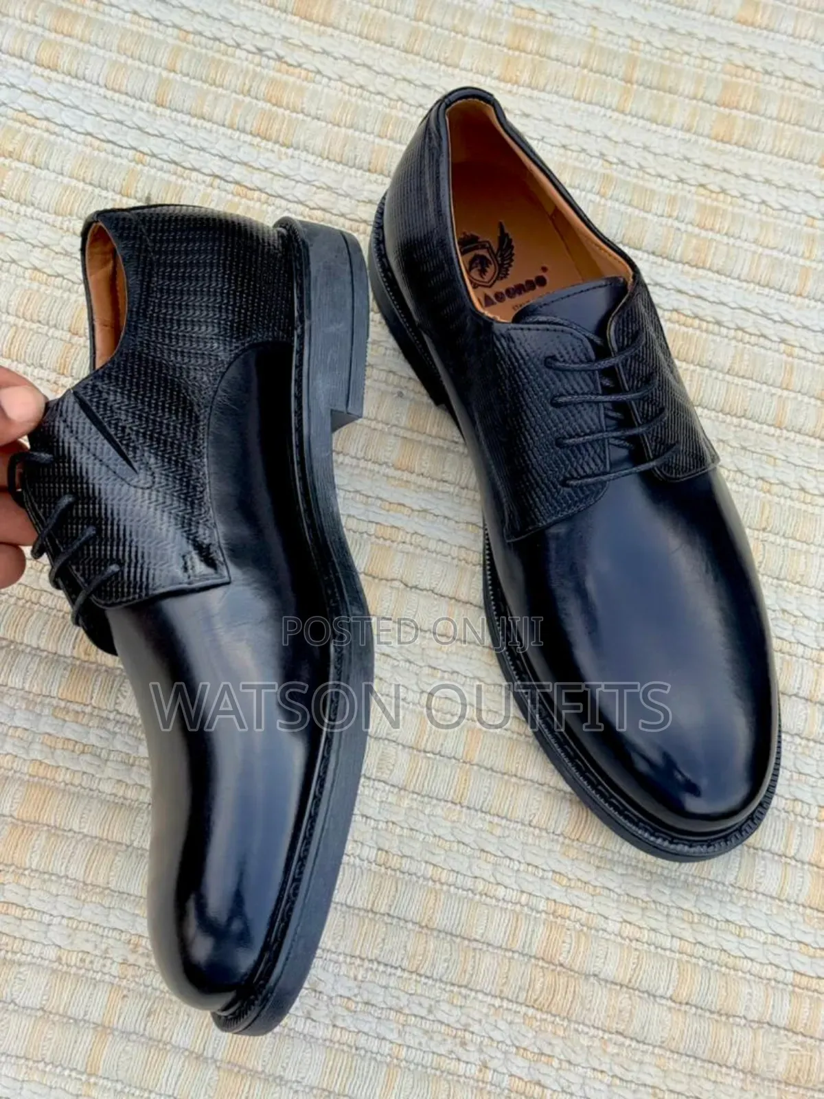 Men's Leather Shoes Consistently Very Trending