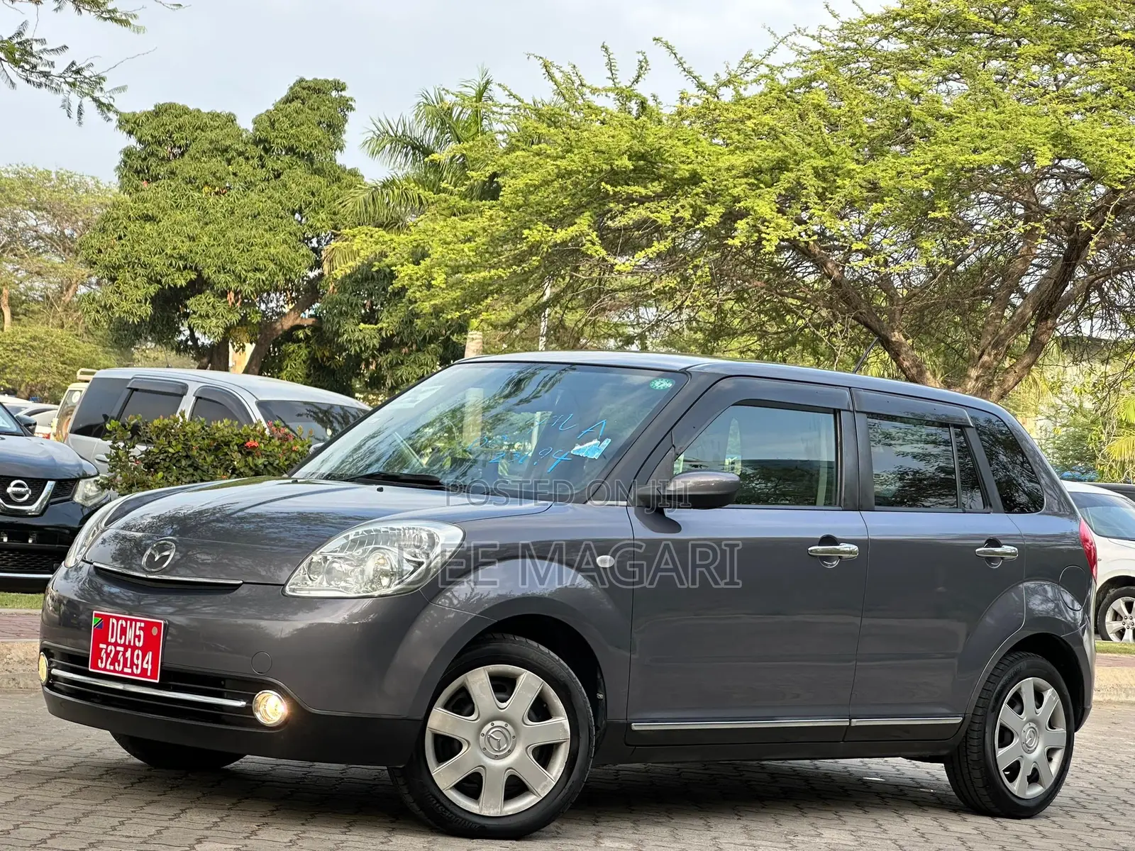 Mazda Verisa 2008 Gray