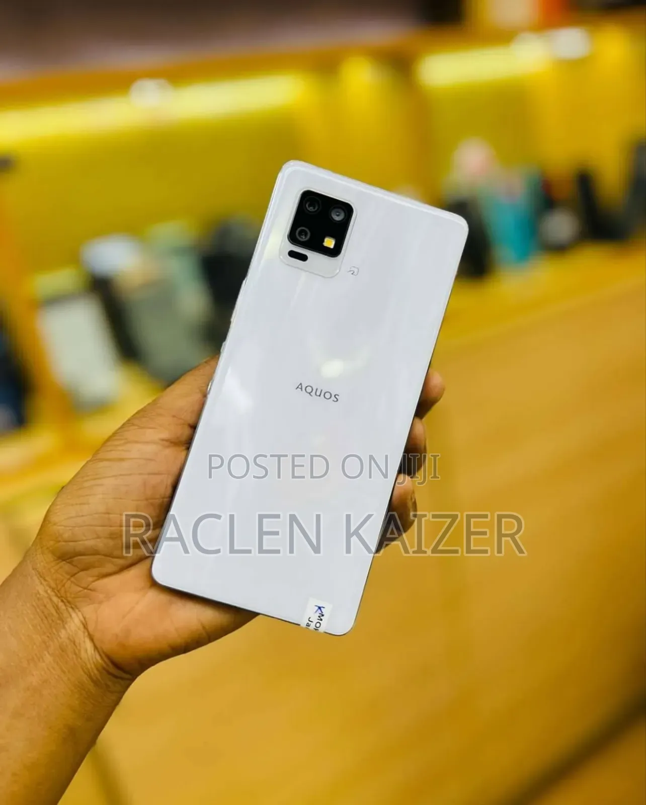 Sharp Aquos zero6 128 GB White