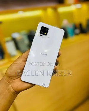 Sharp Aquos zero6 128 GB White