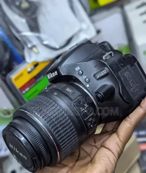 D5100 Nikon Camera With Lens 18-55mm Used Usa