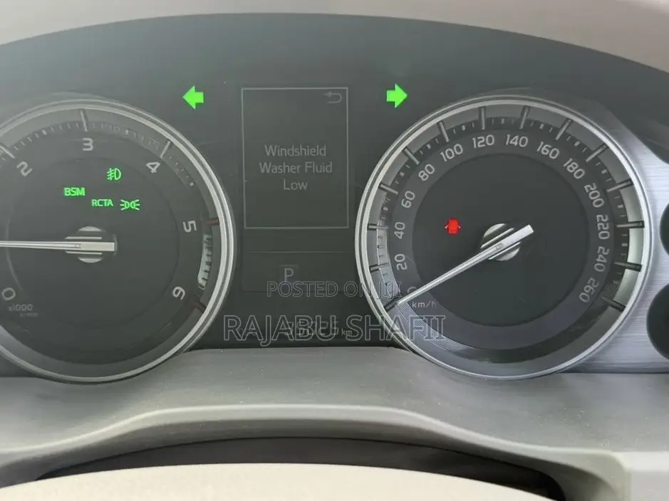 Toyota Land Cruiser 4.5 V8 VXR 2019 Blue