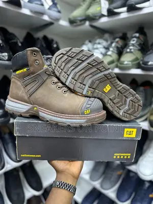 Caterpillar Excavator Waterproof Carbon Composite Toe Work Boots.