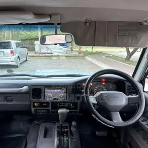 Toyota Land Cruiser Prado 1995 Silver
