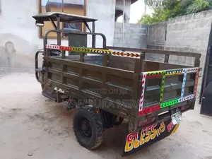 Bajaj 2025 Green