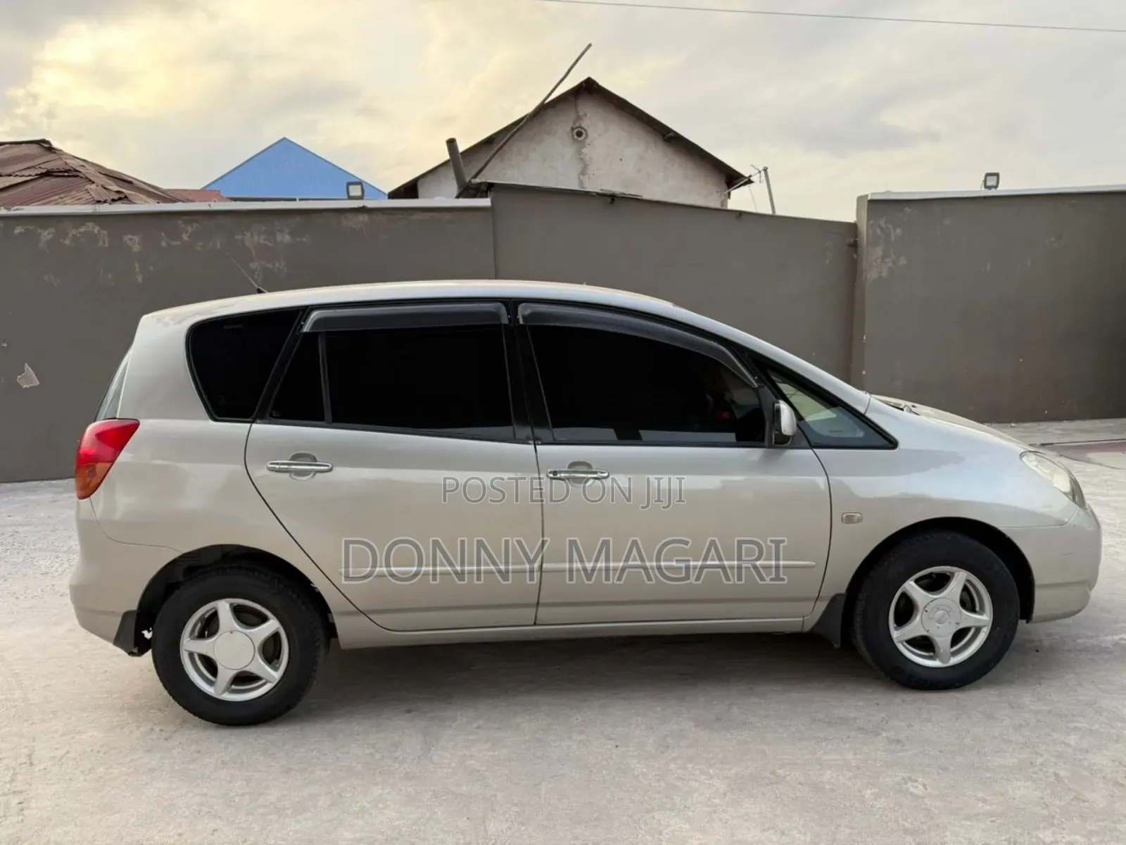 Toyota Corolla Spacio 1.5 X 2005 Gold
