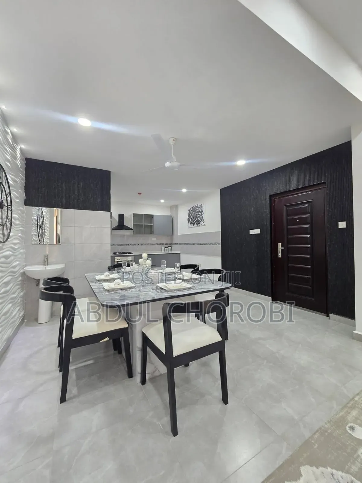 Furnished 3bdrm Apartment in Msasani for sale