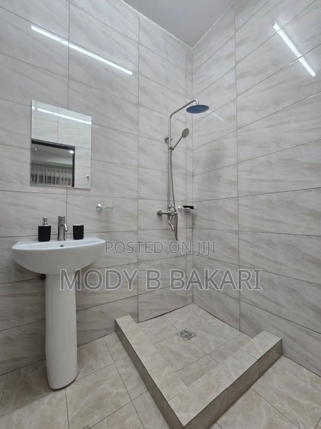 Furnished 3bdrm Apartment in Msasani for sale