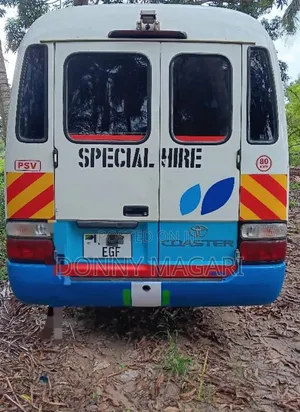 Toyota Coaster 2004 White