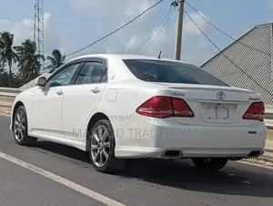 Toyota Crown 2008 White