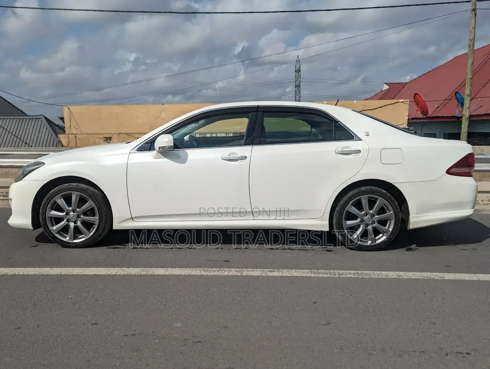 Toyota Crown 2008 White